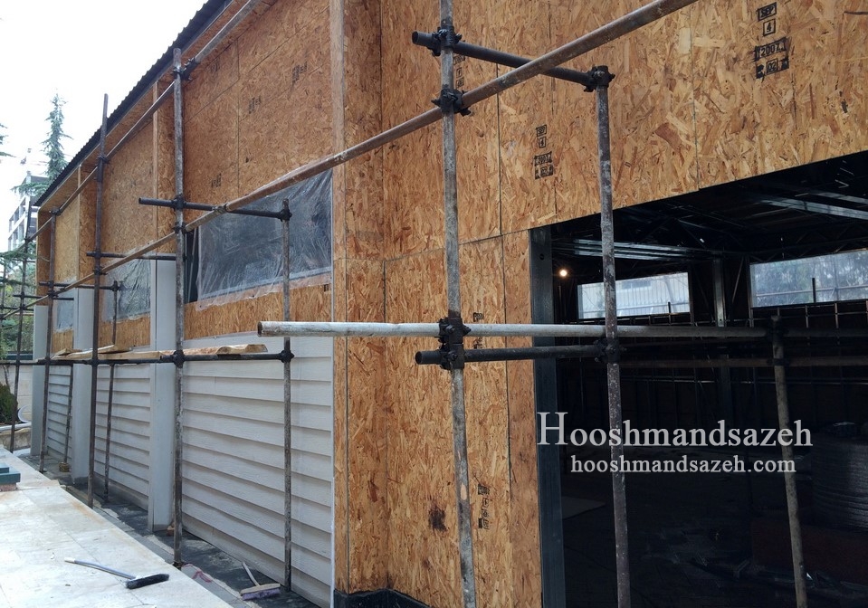 918903.0676435411ladanhooshmandsazeh_10